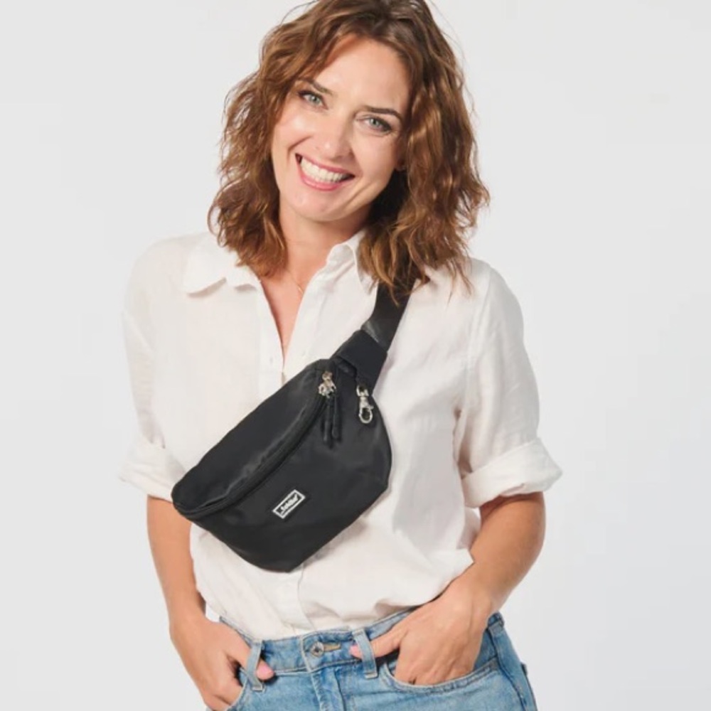 NWT The Foldie Crossbody